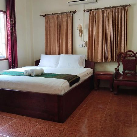 Thipphaphone Guesthouse Muang Pakbèng Exteriér fotografie